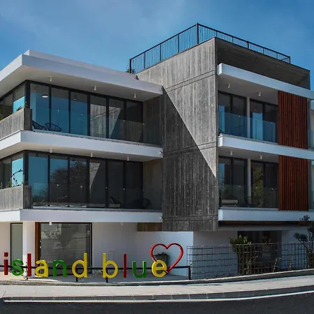 Avenue 101 2 Bed Apartment Paphos Exterior photo